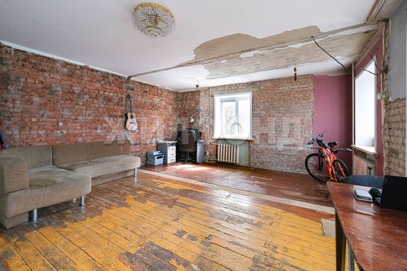 
   Продам 2-комнатную, 42.5 м², Блюхера ул, 29

. Фото 3.