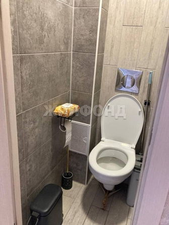 
   Продам 2-комнатную, 53 м², Новосибирская ул, 19

. Фото 8.