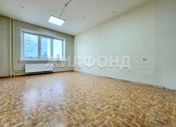 
   Продам 3-комнатную, 72.7 м², Титова ул, 236/1

. Фото 3.