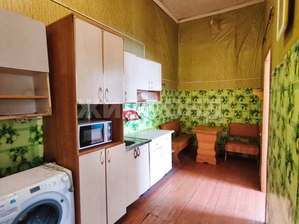 
   Продам 3-комнатную, 38.9 м², Центральная ул, 6/2

. Фото 1.