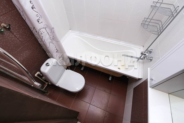
   Продам 1-комнатную, 35.1 м², Сибиряков-Гвардейцев ул, 57

. Фото 6.