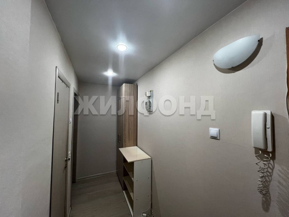 
   Продам 1-комнатную, 32.9 м², Ватутина ул, 18А

. Фото 10.