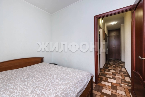 
   Продам 3-комнатную, 70.4 м², , 30/3

. Фото 13.