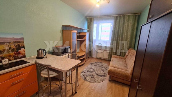 
   Продам студию, 20.5 м², Героев Революции ул, 21

. Фото 1.