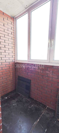 
   Продам 1-комнатную, 38.4 м², Героев Революции ул, 72

. Фото 9.