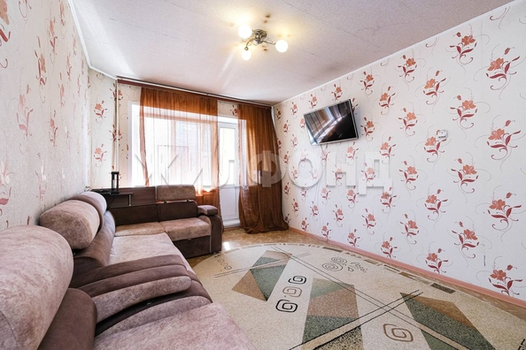 
   Продам 1-комнатную, 38.3 м², Сухарная ул, 78

. Фото 4.