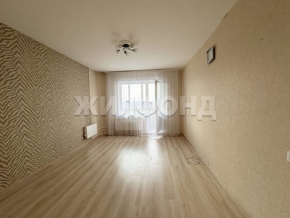 
   Продам 1-комнатную, 37.3 м², Петухова ул, 95/1

. Фото 3.