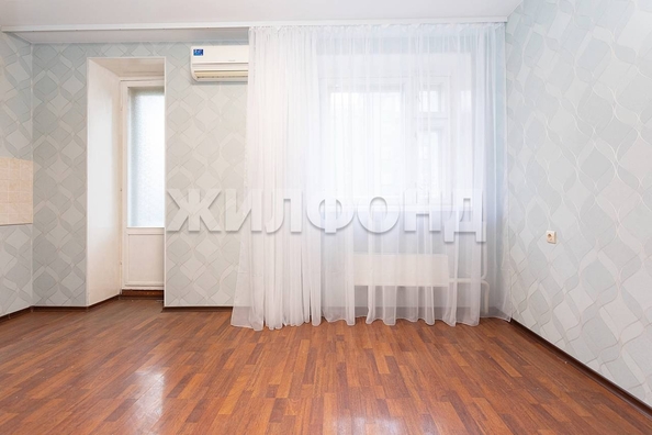 
   Продам 1-комнатную, 51.3 м², Учительская ул, 8

. Фото 12.