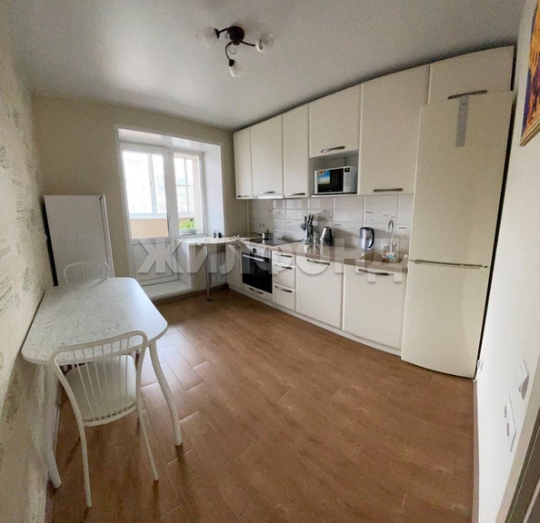 
   Продам 2-комнатную, 64.3 м², 2-я Обская ул, 69/2

. Фото 1.