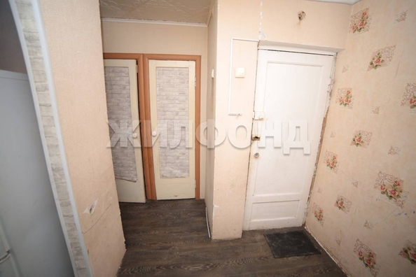 
   Продам 2-комнатную, 40.7 м², Бурденко ул, 9

. Фото 13.