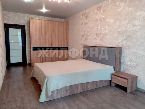 
   Продам 2-комнатную, 62.2 м², Лескова ул, 29

. Фото 5.