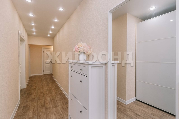 
   Продам 3-комнатную, 76.9 м², 2-й (4 мкр.) кв-л, 204/1

. Фото 16.