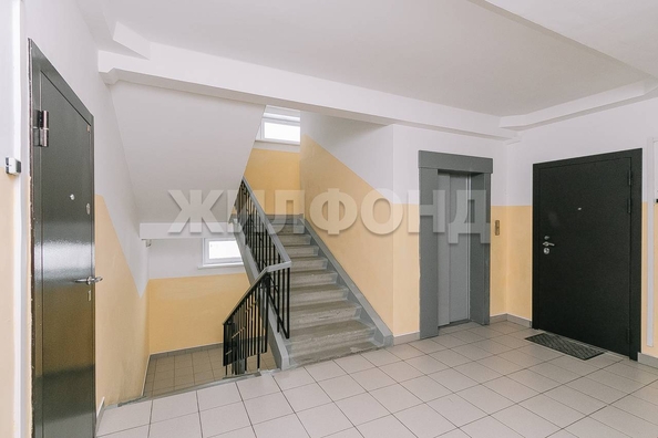 
   Продам 3-комнатную, 76.9 м², 2-й (4 мкр.) кв-л, 204/1

. Фото 17.