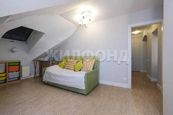 
   Продам 5-комнатную, 161.3 м², Ядринцевская ул, 18

. Фото 22.