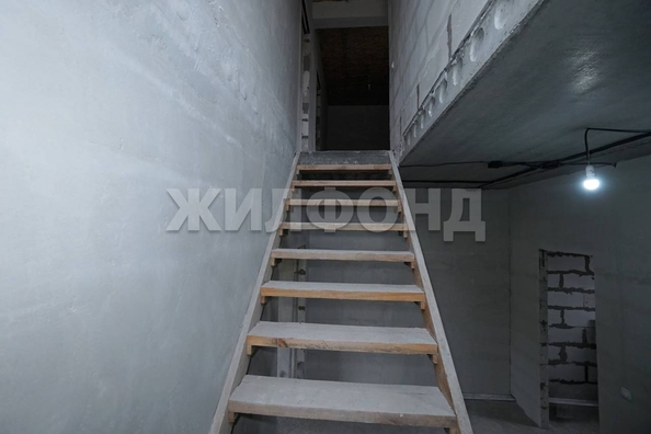 
   Продам дом, 180.9 м², Новосибирск

. Фото 4.