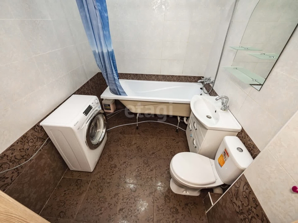 
   Продам 1-комнатную, 39 м², Мясниковой ул, 30

. Фото 14.