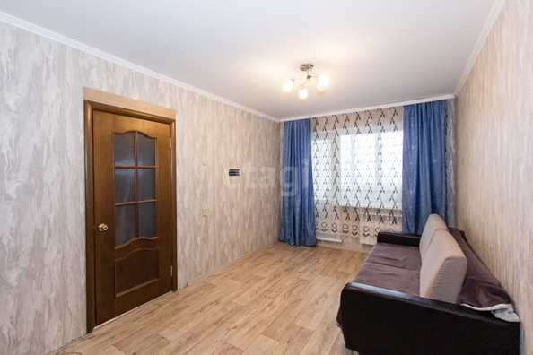 
   Продам 2-комнатную, 44.2 м², Зорге ул, 233

. Фото 1.