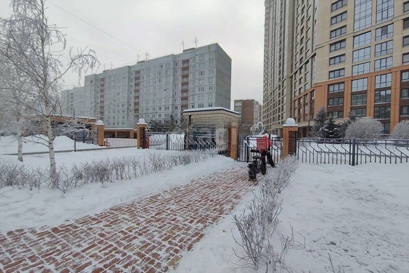 
   Продам студию, 25.8 м², Бориса Богаткова ул, 192а

. Фото 24.
