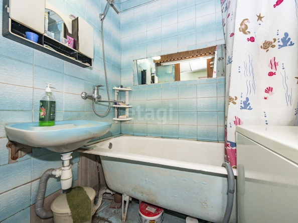 
   Продам 3-комнатную, 65.6 м², Объединения ул, 35/1

. Фото 13.