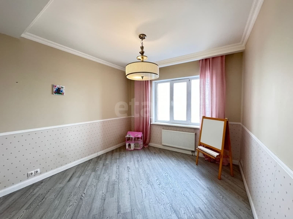 
   Продам 3-комнатную, 89 м², Сухарная ул, 101

. Фото 7.