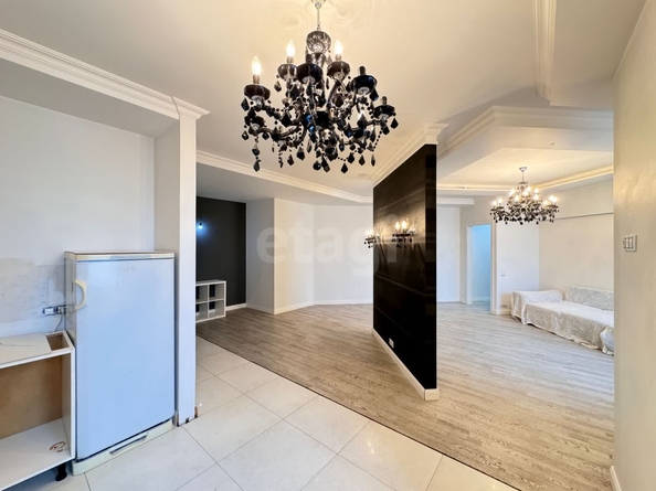 
   Продам 3-комнатную, 89 м², Сухарная ул, 101

. Фото 19.