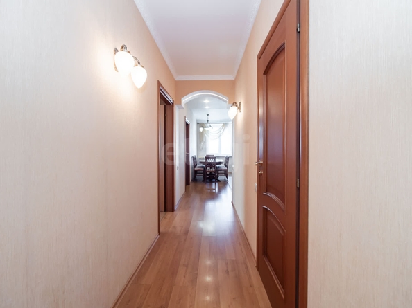 
   Продам 4-комнатную, 132 м², Обская ул, 50/1

. Фото 7.
