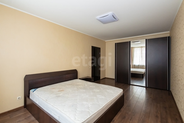 
  Продается 2-комн. квартира, 53.4 м², Вокзальная магистраль ул, д. 19
. Фото 5.