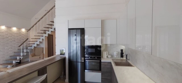 
   Продам 3-комнатную, 120 м², Победы ул, 55/1

. Фото 4.