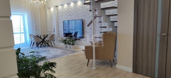 
   Продам 3-комнатную, 120 м², Победы ул, 55/1

. Фото 11.