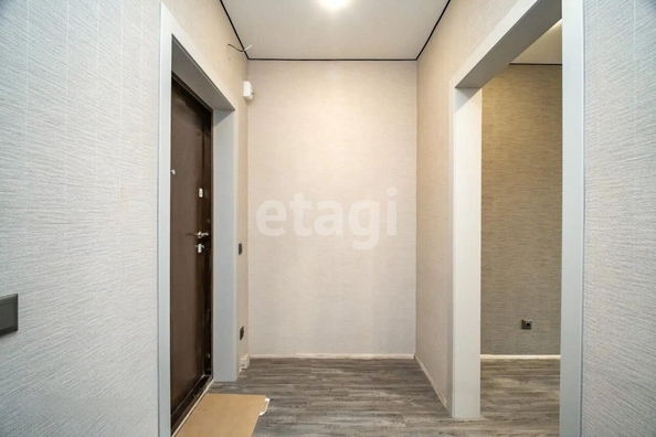 
   Продам студию, 28.7 м², Писарева ул, 125с2

. Фото 1.