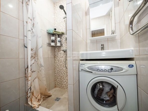 
   Продам 2-комнатную, 42 м², Богдана Хмельницкого ул, 17

. Фото 10.