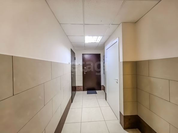 
   Продам 1-комнатную, 35.2 м², Стрижи мкр, 5

. Фото 21.