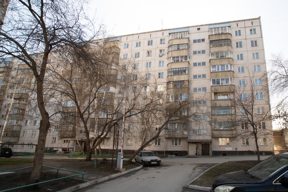 
   Продам 4-комнатную, 75.3 м², Оловозаводская ул, 1/3

. Фото 18.