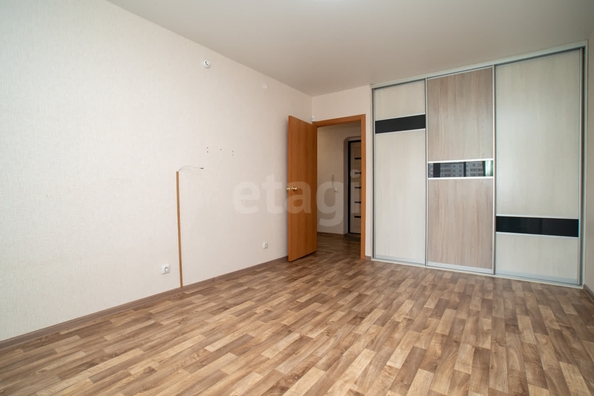 
   Продам 2-комнатную, 51.4 м², Петухова ул, 95/4

. Фото 4.