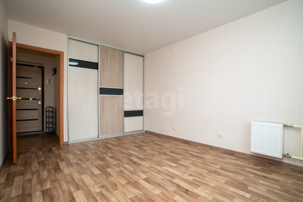 
   Продам 2-комнатную, 51.4 м², Петухова ул, 95/4

. Фото 5.