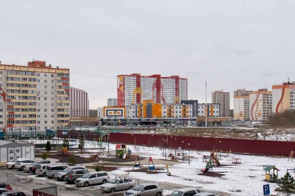 
   Продам 2-комнатную, 51.4 м², Петухова ул, 95/4

. Фото 16.