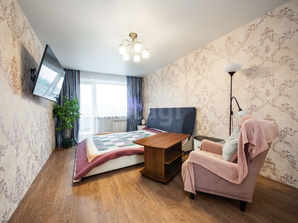 
   Продам 2-комнатную, 46.6 м², Дзержинского пр-кт, 11

. Фото 1.
