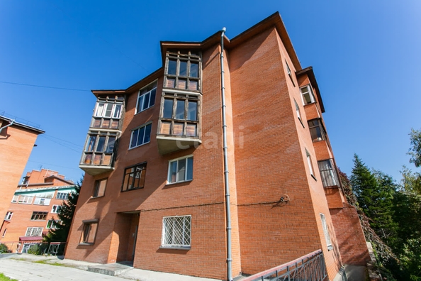 
   Продам 2-комнатную, 57.4 м², Новогодняя ул, 43

. Фото 25.