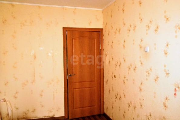 
  Продается 3-комн. квартира, 59.6 м², Петухова ул, д. 122/1
. Фото 4.