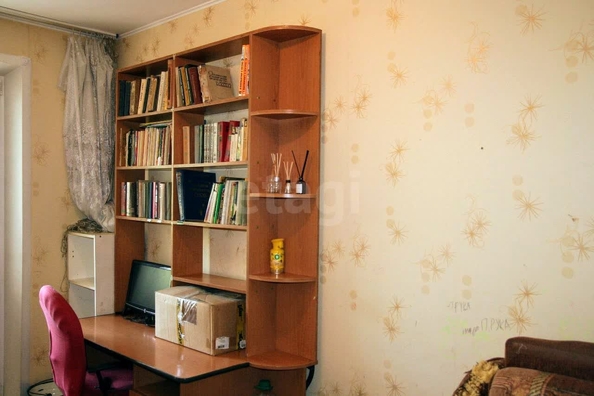 
  Продается 3-комн. квартира, 59.6 м², Петухова ул, д. 122/1
. Фото 6.