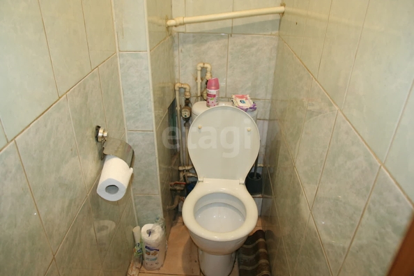 
  Продается 3-комн. квартира, 59.6 м², Петухова ул, д. 122/1
. Фото 13.