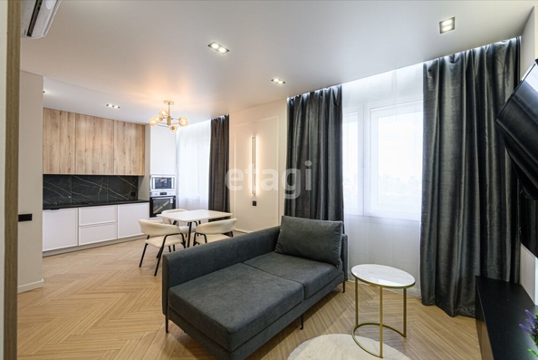 
   Продам 2-комнатную, 60 м², Ипподромская ул, 8

. Фото 6.