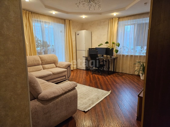 
   Продам 3-комнатную, 81.3 м², Семьи Шамшиных ул, 18

. Фото 3.