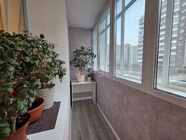 
   Продам 3-комнатную, 81.3 м², Семьи Шамшиных ул, 18

. Фото 5.
