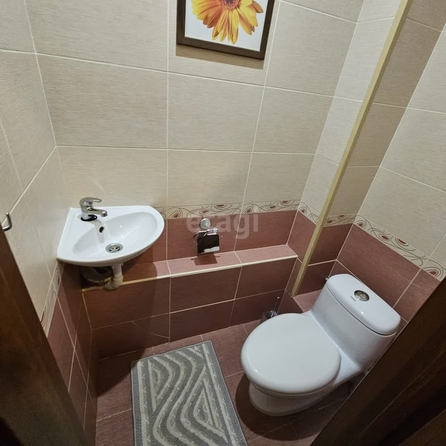 
   Продам 3-комнатную, 81.3 м², Семьи Шамшиных ул, 18

. Фото 28.