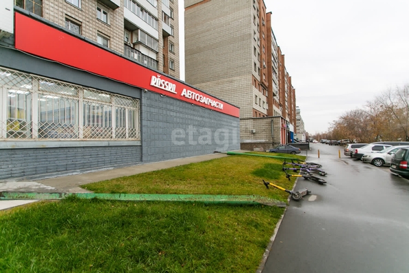 
   Продам торговое помещение, 927.8 м², Троллейная ул, 37

. Фото 32.