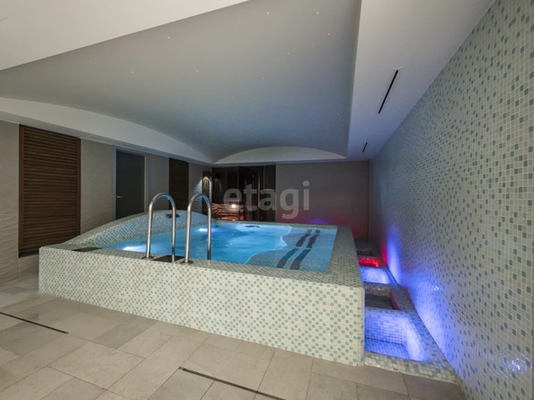 
   Продам помещение, 430 м², Залесского ул, 5/1

. Фото 24.