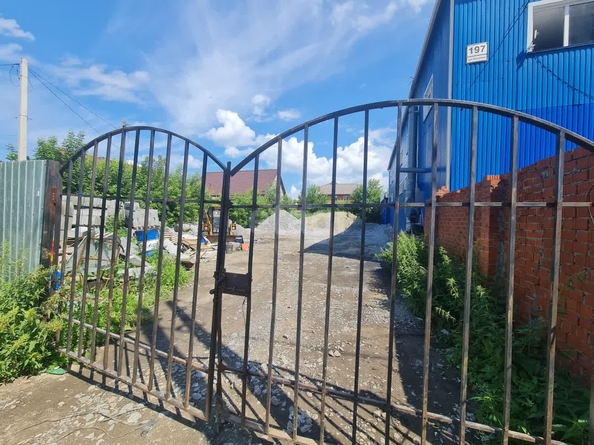 
   Продам офис, 438 м², Лескова ул, 197

. Фото 1.