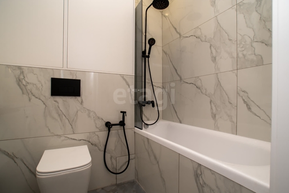 
  Продается 2-комн. квартира, 40 м², Немировича-Данченко ул, д. 16/2
. Фото 11.