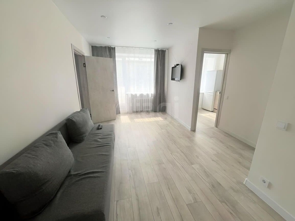 
  Продается 2-комн. квартира, 39 м², Титова ул, д. 16
. Фото 2.